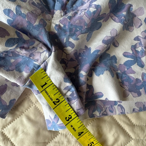 Banana Republic 4 Blue Floral Hampton Chino Shorts - Picture 11 of 13